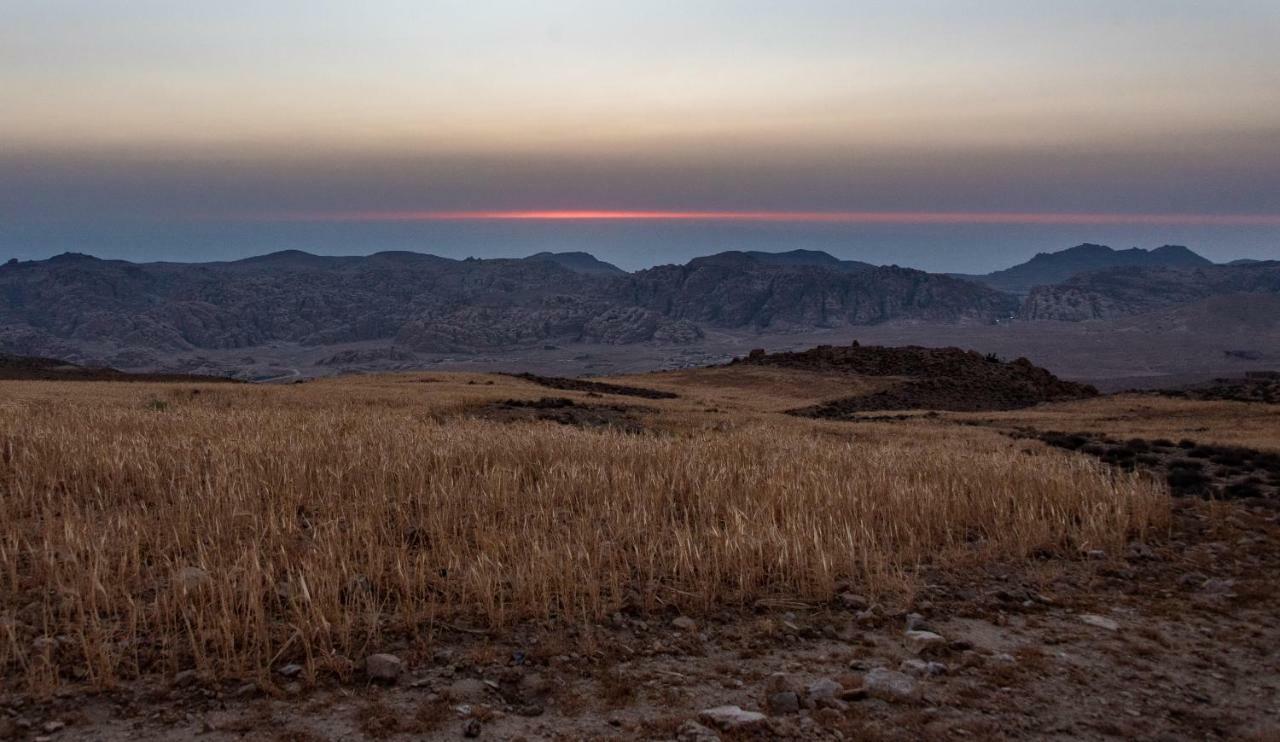 Bedouin Pink Ecohouse Bed and Breakfast Wadi Musa Exterior foto